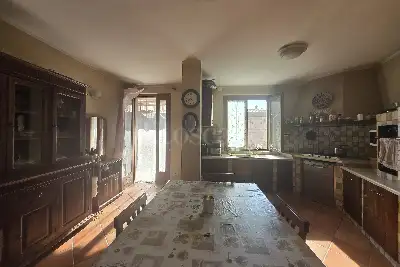 Casa Indipendente in vendita, Ad.ze Casa Natale di Papa Paolo VI, Concesio