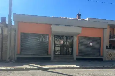 Negozio in affitto, Via Giuseppe Garibaldi, Avezzano