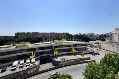Casa in vendita, Viale dei Caduti per la Resistenza, Roma