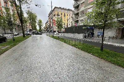 Negozio in affitto, Via California, Milano