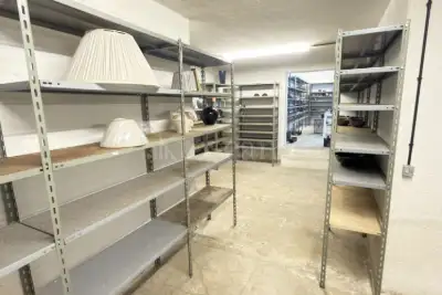 Laboratorio in vendita, Via la Petra Sarda, Olbia
