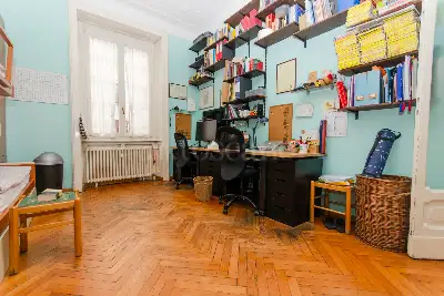 Casa in vendita, Via Sardegna 44, Milano