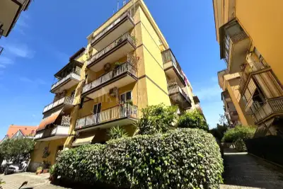 Casa in vendita, Via dei Gonzaga, Roma