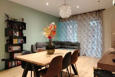 Casa in vendita, Via Carlo Sereni, Roma