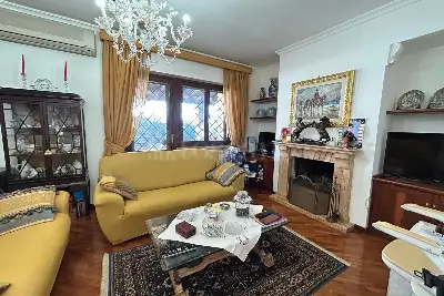 Villa in vendita, Via San Candido, Roma