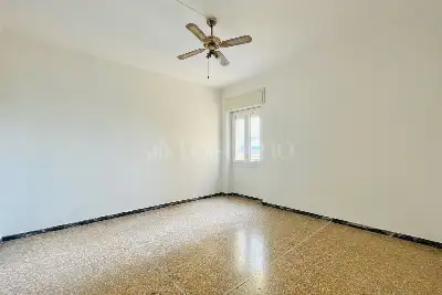 Casa in vendita, Via Achille Papa, Brescia