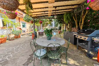 Villa Bifamiliare in vendita, Via Catullo, Ariccia