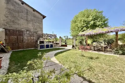 Villa in vendita, Strada Pille, Monzambano