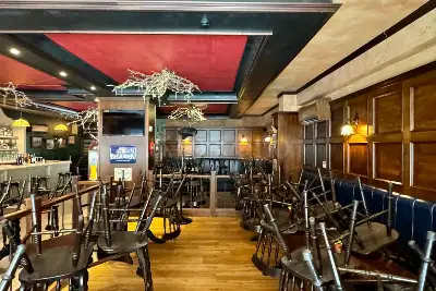 Negozio in affitto, Avellino - Via Largo De Luca, Avellino