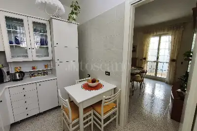 Casa in vendita, Via Francesco Scarafile, Latiano