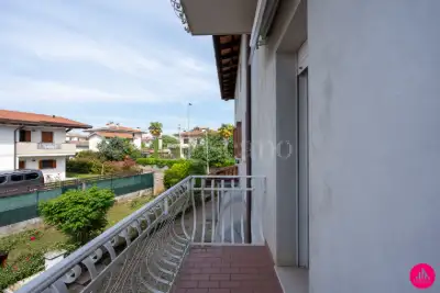 Villino a Schiera in vendita, Via Guglielmo Marconi, Tavagnacco