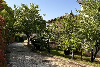 Villa in vendita, Via Olivella, Albano Laziale