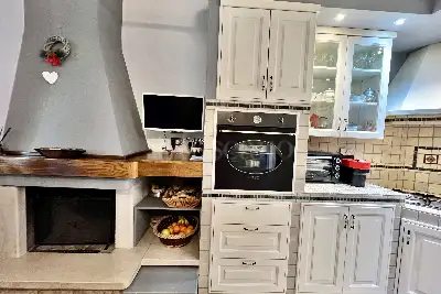 Villino a Schiera in vendita, Via Lombardia, Lonato del Garda