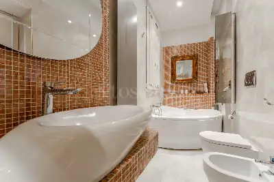 Casa in vendita, Via Cadore, Milano