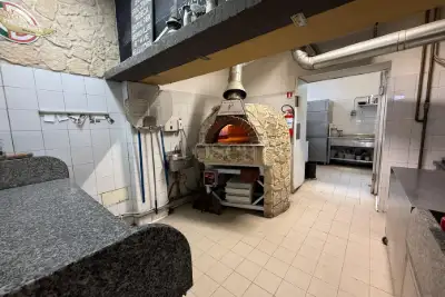 Attività Commerciale in vendita, Via del Ponte alle Mosse, Firenze