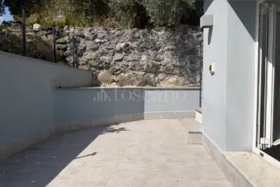 Casa Indipendente in vendita, Via Dietro Chiesa, Aci Castello