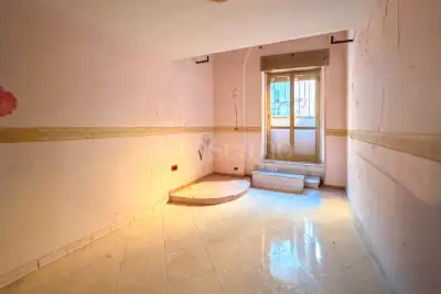 Casa in vendita, Via Piedigrotta, Napoli