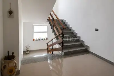 Casa in vendita, Via T. Edison, Latina