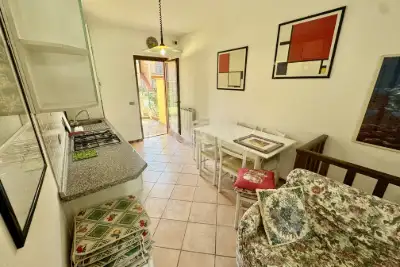 Casa in vendita, Via Borgo Alto, Puegnago sul Garda