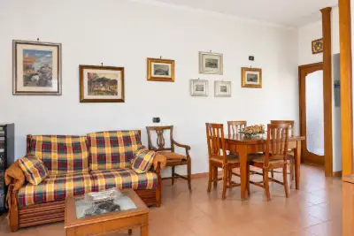 Casa in vendita, Via dei Candiano, Roma