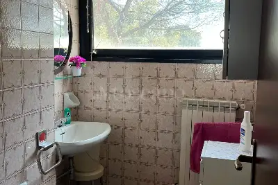 Casa in vendita, Via Carlo Linati, Roma