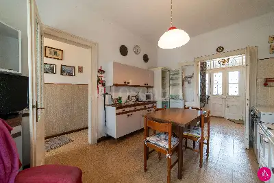 Villino a Schiera in vendita, Via Scipio Slataper, Udine