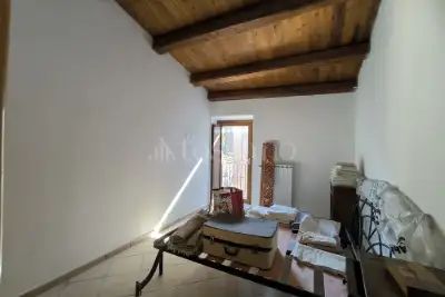 Casa Indipendente in vendita, Via Centrale, L'Aquila