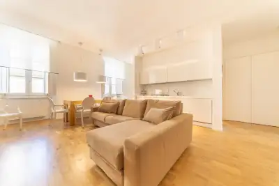 Casa in vendita, Via Volturno, Roma