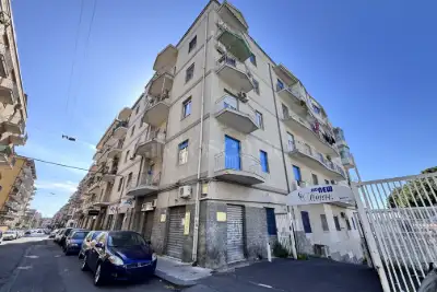Casa in vendita, Via Eleonora D'Angiò, Catania