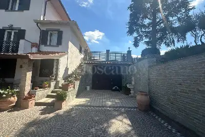 Villa Bifamiliare in vendita, Via Costa Rotonda , Marino