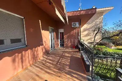 Casa Indipendente in vendita, Via A. Manzoni, Cairate