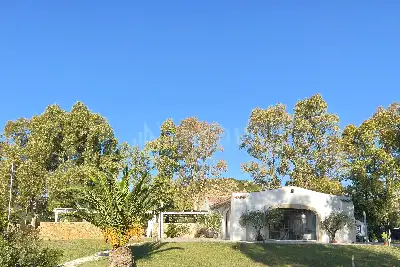 Albergo in vendita, Viale Cala Ginepro, Orosei