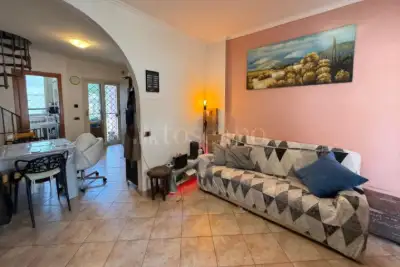 Villino a Schiera in vendita, Via Ildebrando della Giovanna, Roma