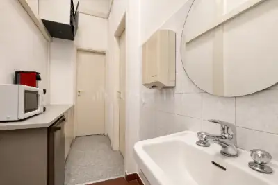 Negozio in vendita, Via Friuli, Milano