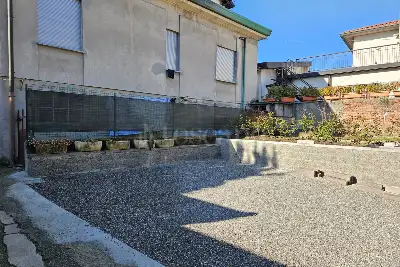 Casa in vendita, Via al Monte, Cantù