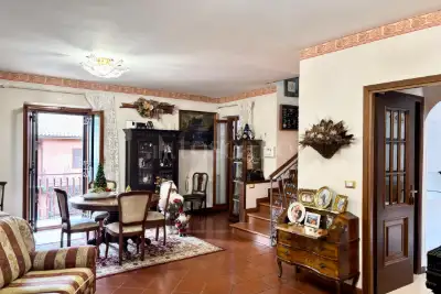 Villino a Schiera in vendita, Via Taro, Mentana