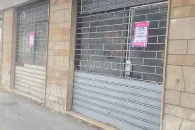 Negozio in affitto, Via Vezzia, Avezzano