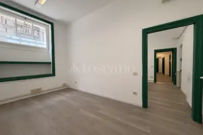 Ufficio in vendita, Via Podgora, Milano