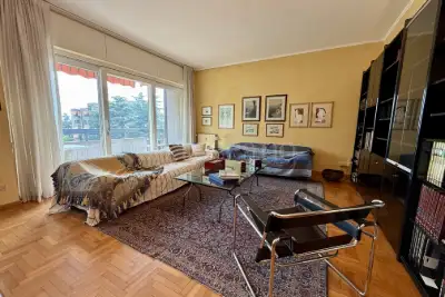Casa in vendita, Via Guglielmo Oberdan, Brescia