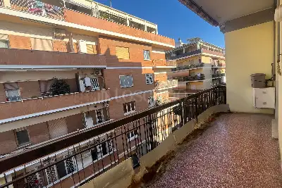 Casa in vendita, Via Francesco Grenet, Roma