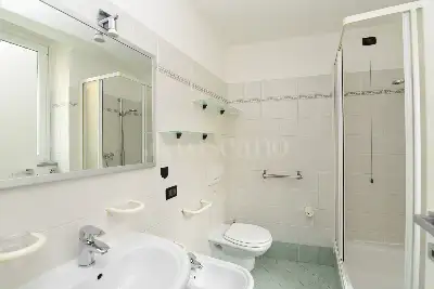 Casa in vendita, Via Francesco Anzani, Como