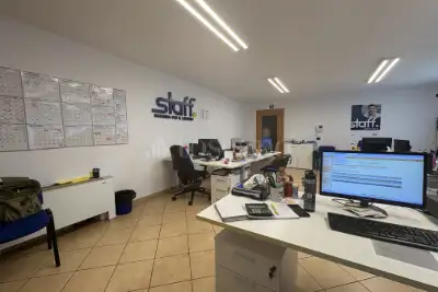 Ufficio in affitto, Viale Famagosta, Milano
