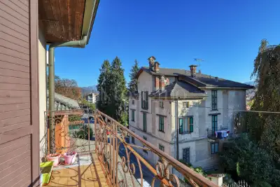 Casa in vendita, Via Dante, Marchirolo