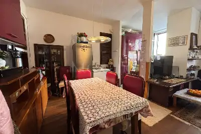 Casa Indipendente in vendita, Via Morganti, Lesmo