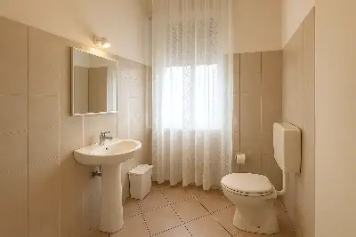 Attività Commerciale in vendita, Via M. Buonarroti, Monza