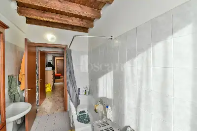 Casa in vendita, Via Vandelli, Como