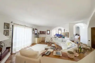 Casa in vendita, Via Porto Vecchio, Arzachena