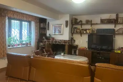 Villa in vendita, Via Pio XII, Avezzano