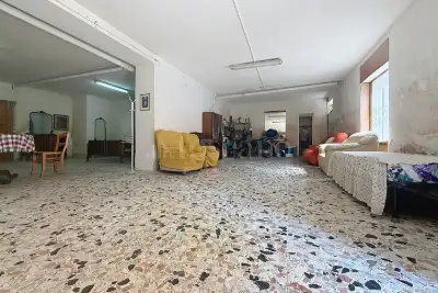 Laboratorio in vendita, Via Giuseppe Castiglia 26, Sassari