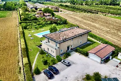 Villa in vendita, Via Bettola, Lonato del Garda